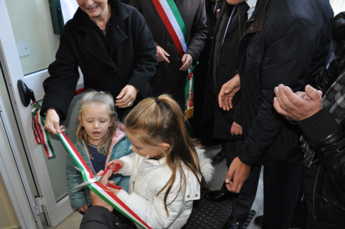 imm_6672_inaugurazione-nuova-sede-cisl-di-chiavari_31226760422_o.jpg